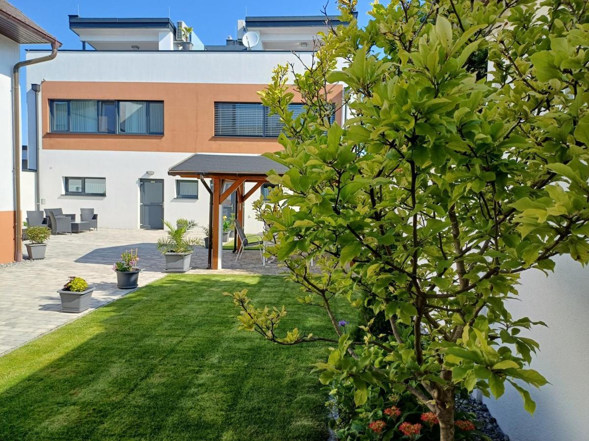 Appartments Gartenblick Illmitz Exterior photo